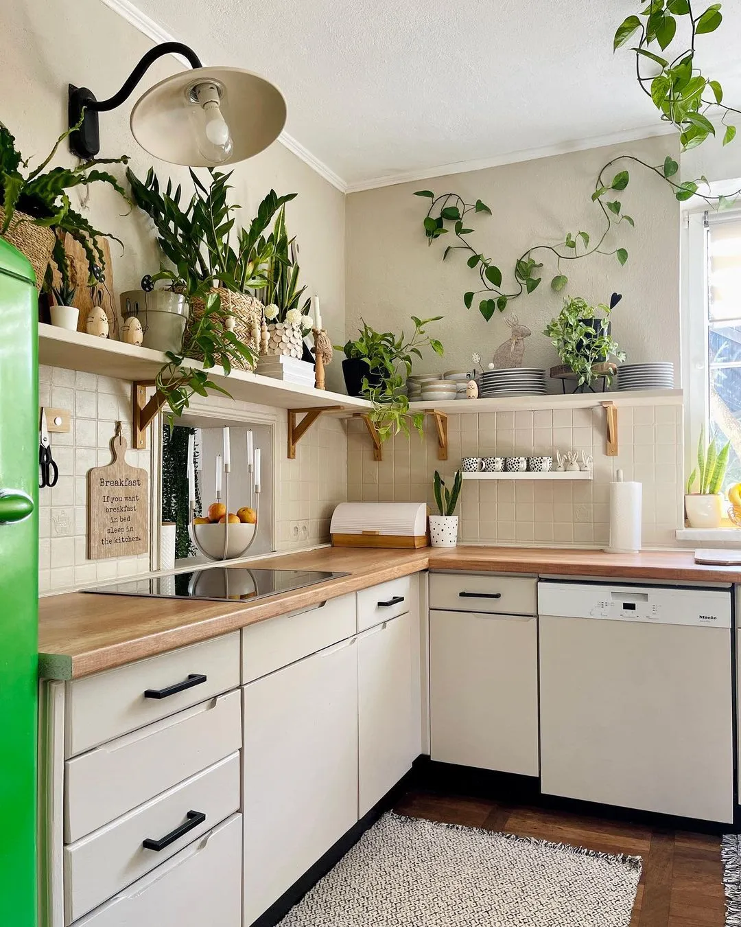 10716 practical storage solutions