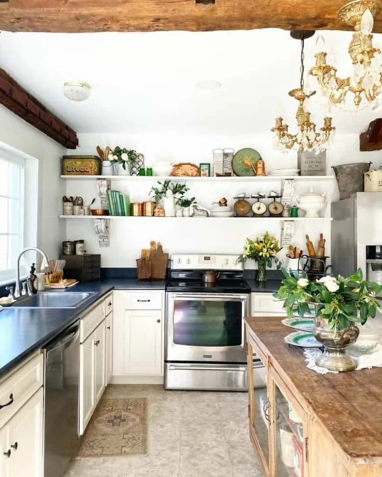 10750 rustic red kitchen intro