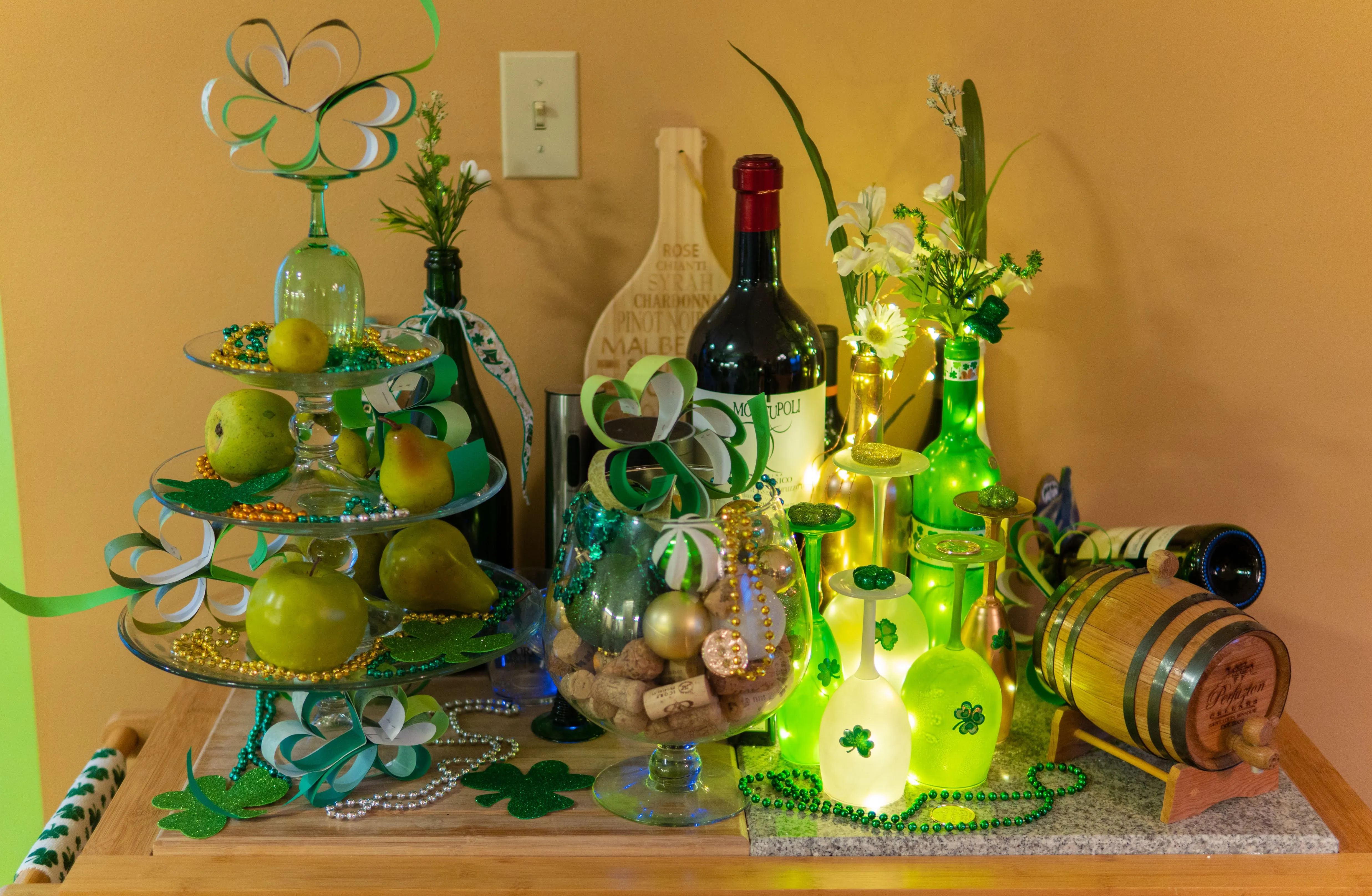 10757 irish kitchen linens