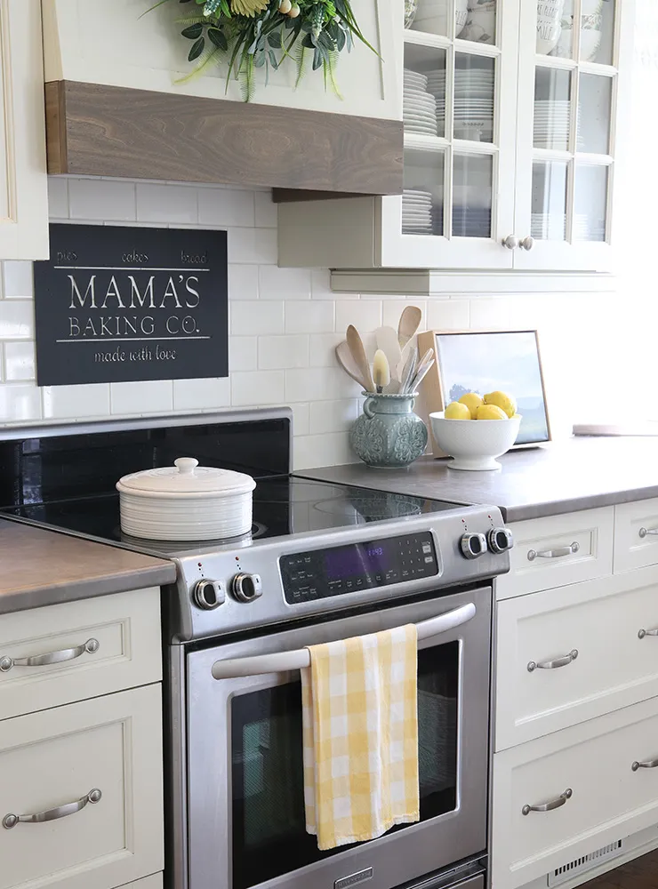 10799 lemon summer kitchen 4