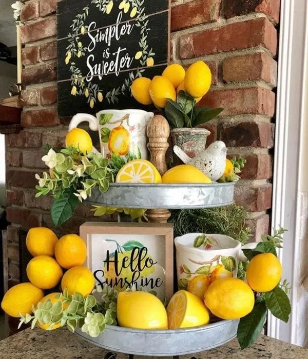 10855 lemon centerpiece
