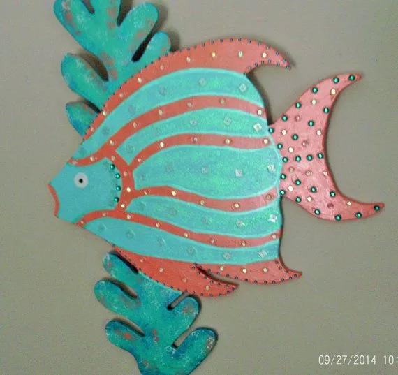 10903 fish shaped decor
