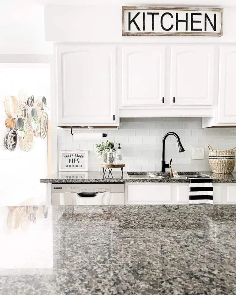 10926 black and white kitchen design