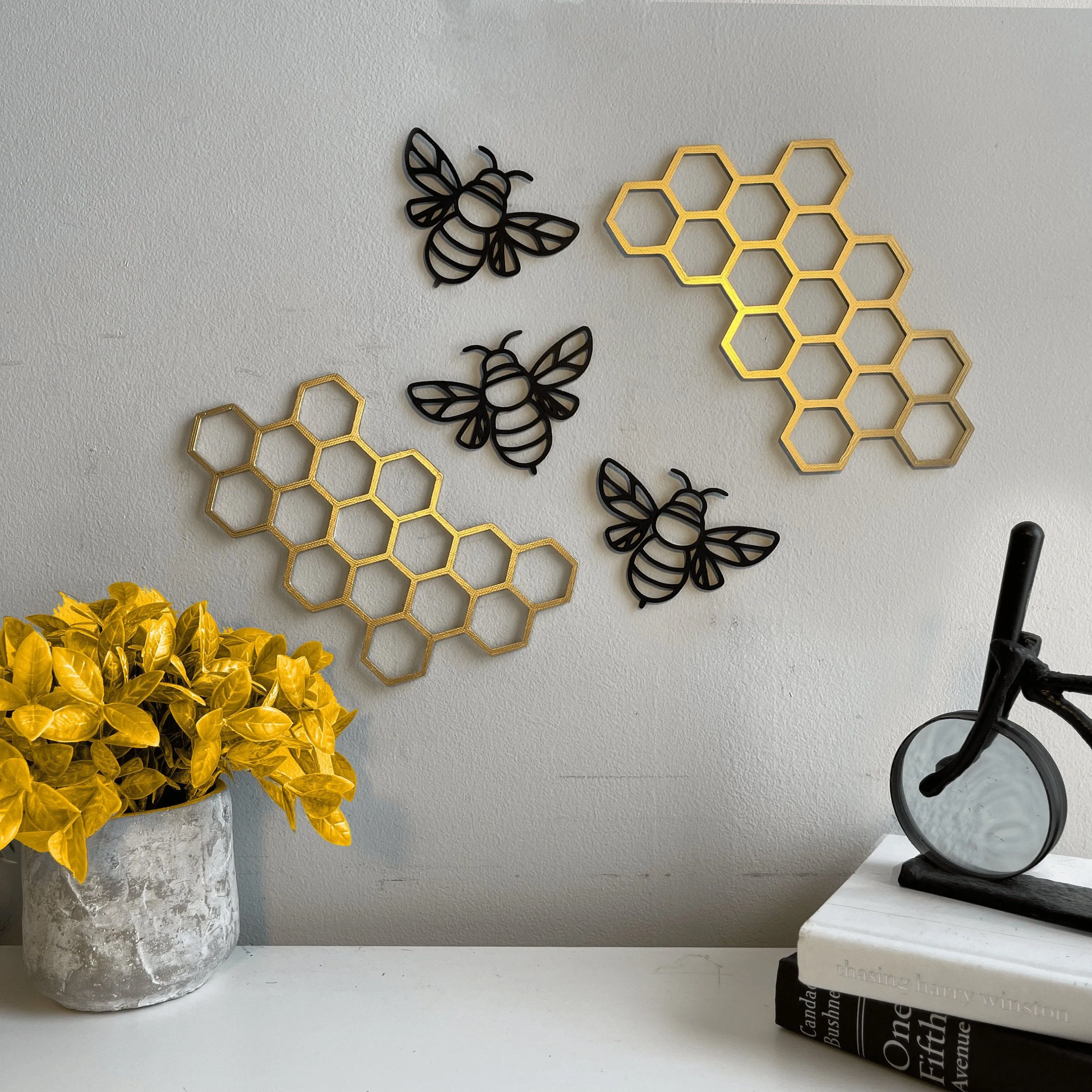 10943 diy bee decor