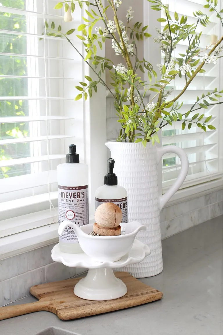 10946 durable materials summer kitchen