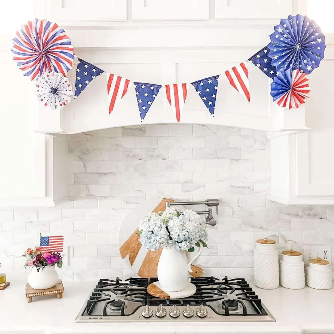 10988 blue kitchen cabinetry