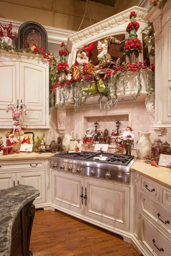 11007 christmas kitchen decor 1