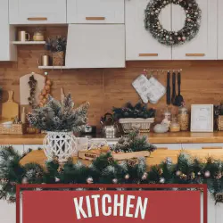 /img/11007-christmas-kitchen-decor-8.webp