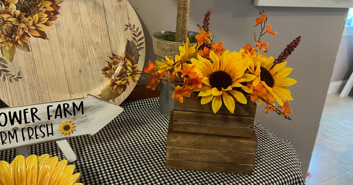 /img/11015-arrange-sunflower-decor.webp